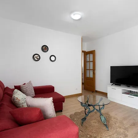 Apto Vistahermosa 3 Bed And Pool アパート